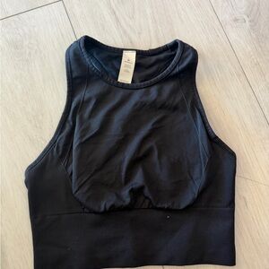 Lululemon black tank top size 4